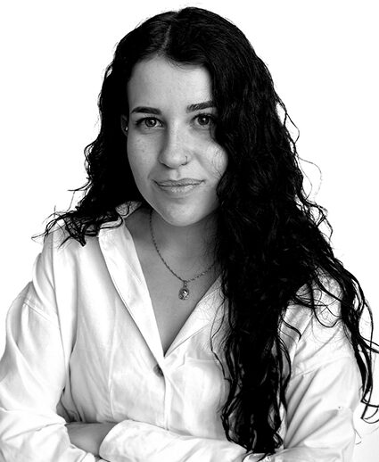 Clara Meneses